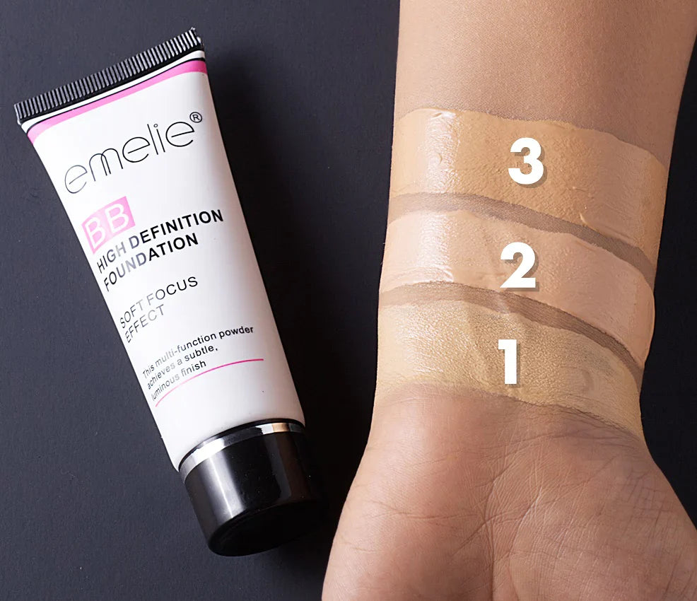 Emelie HD Foundation 1 Pc