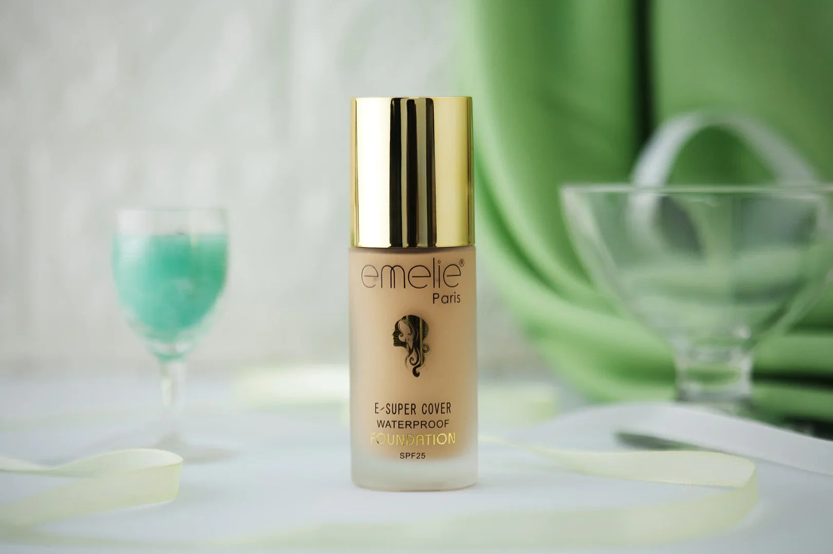 Emelie Liquid Foundation