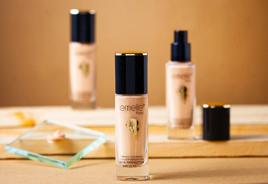 Emelie Mat&Soft Liquid Foundation