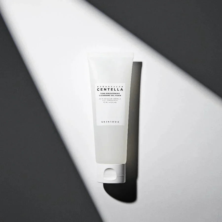 Skin1004 Madagascar Centella Tone Brightening Cleansing Gel Foam 125 ML